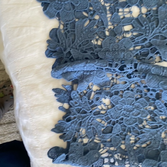 ✨ Monvess Denim Lace Overlay Jeans – Size M ✨ - Picture 8 of 9